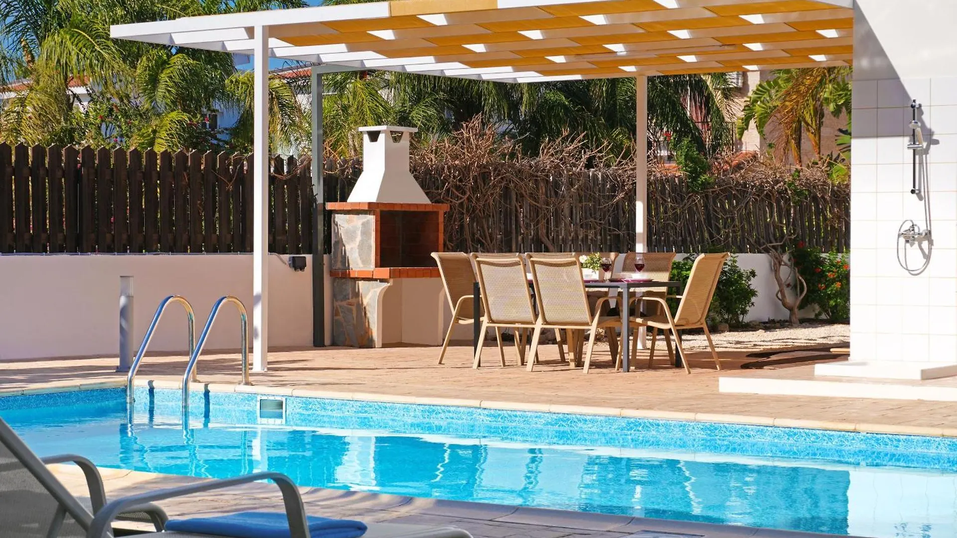Villa Posidonia - 200M From Sandy Beach Ayia Napa 0*,  Cipro