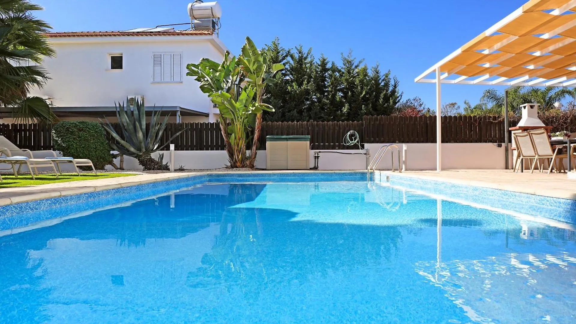 Semesterbostad Villa Posidonia - 200M From Sandy Beach Ayia Napa